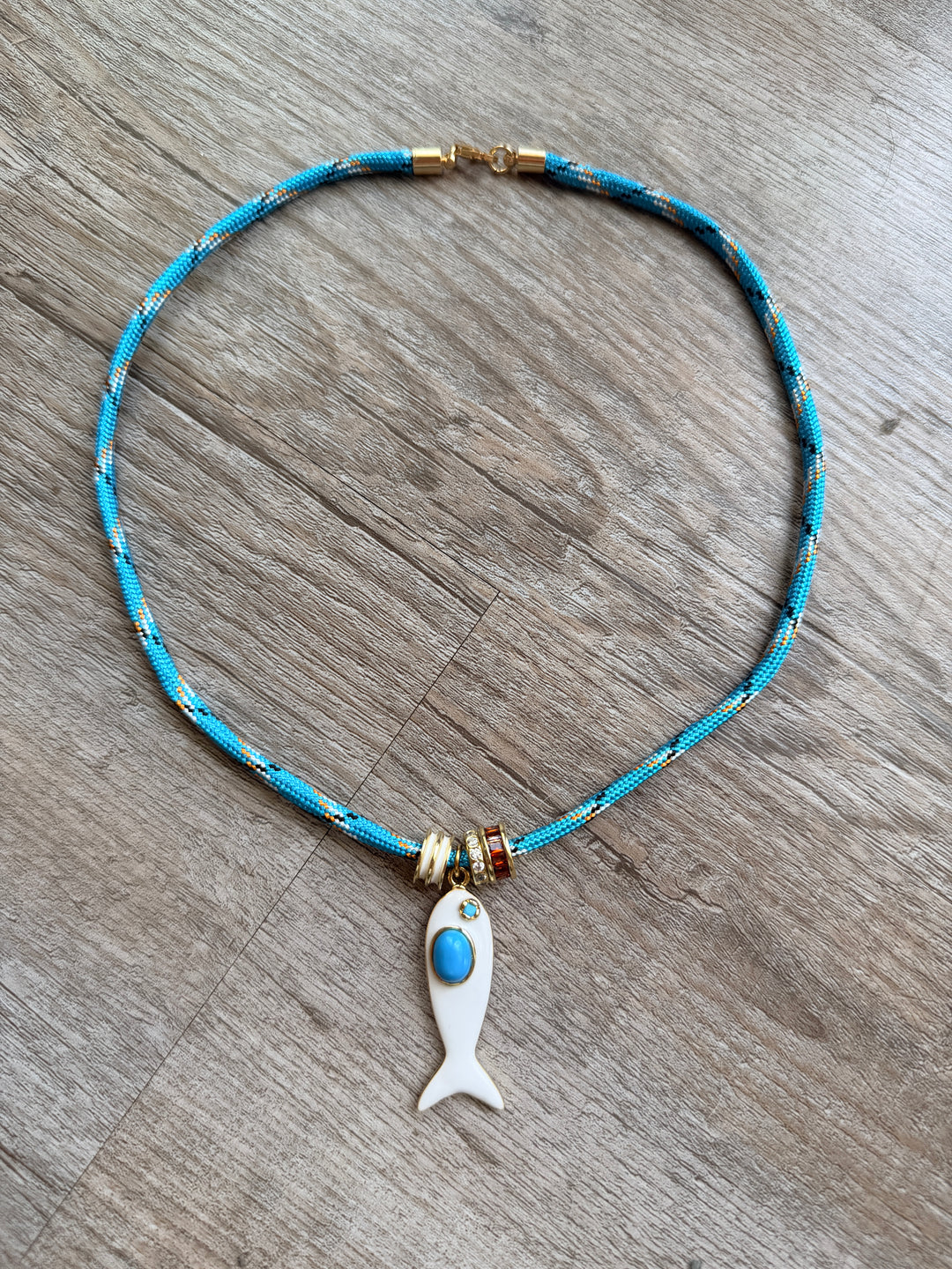 White and Turquoise Fish Pendant Necklace