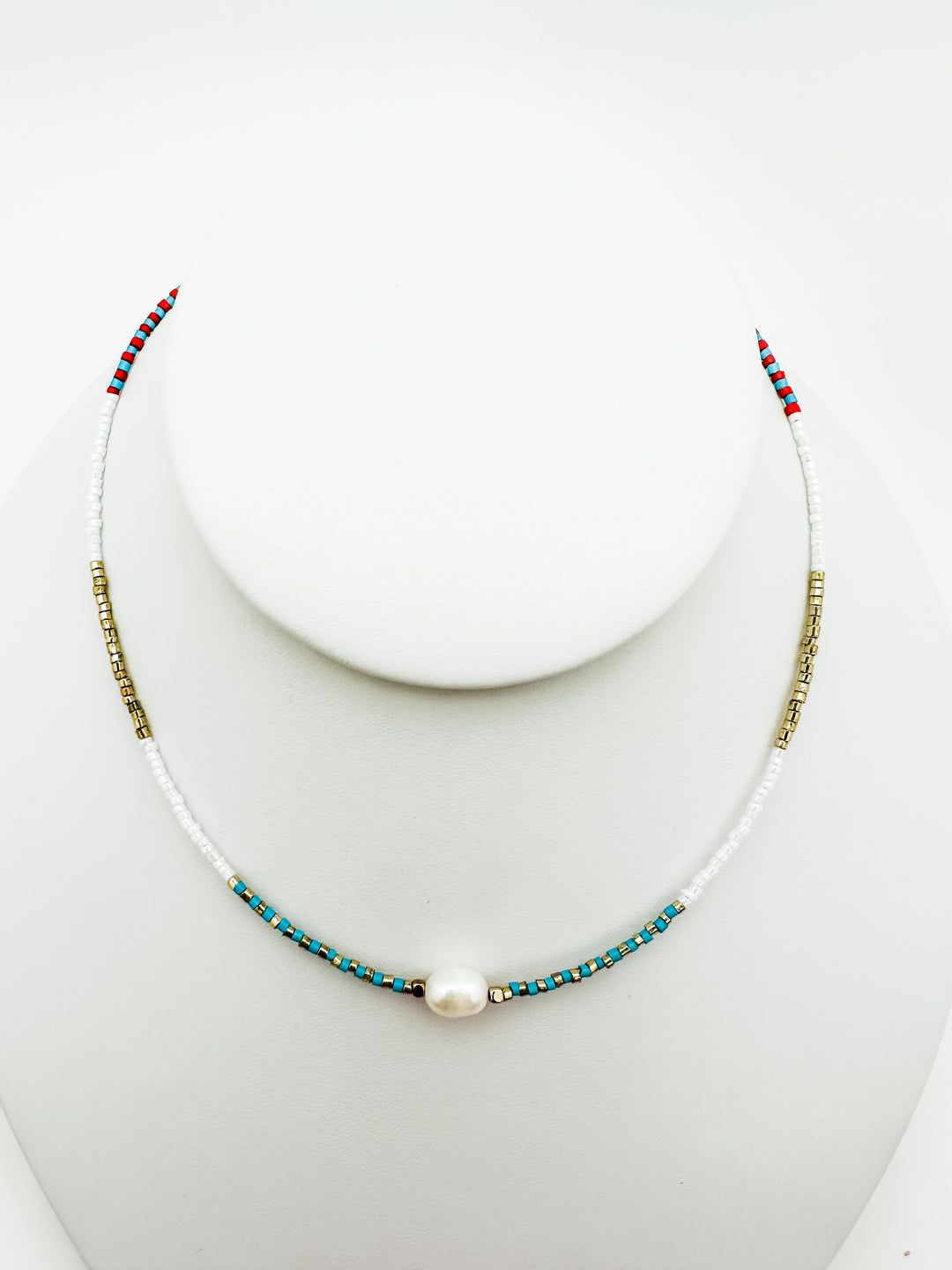 Multicolor Bead Necklace with Pearl